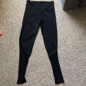 Black leggings With Mesh Detailing